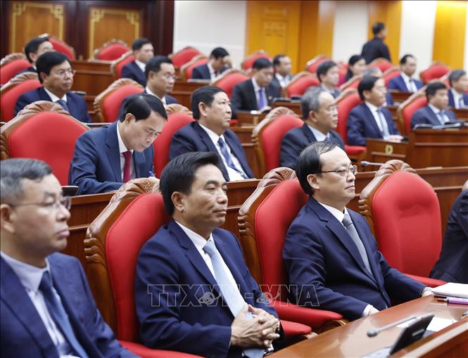 Các đại biểu dự phiên bế mạc Hội nghị lần thứ 15 Ban Chấp hành Trung ương Đảng khoá XIII. Ảnh: Thống Nhất - TTXVN