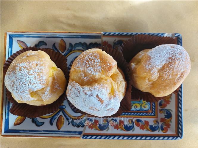 Món su kem Italy. Ảnh: Dương Hoa - Pv TTXVN tại Italy