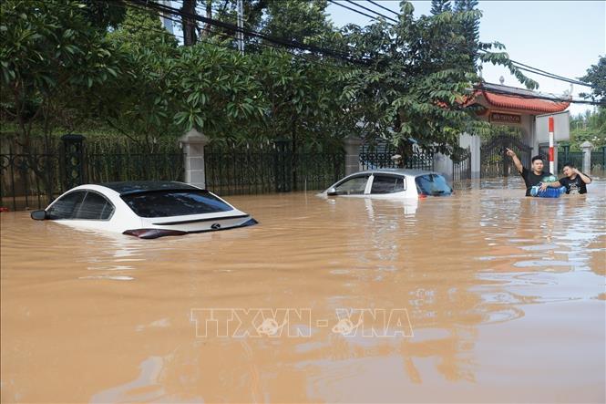  Phường Phan Đình Phùng, tỉnh Thái Nguyên nước ngập sâu. Ảnh: Minh Quyết - TTXVN