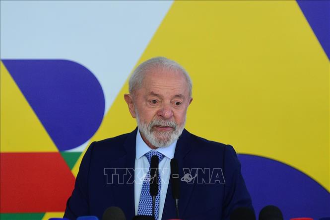 Ngày 6/10/2025, Tổng thống Brazil Luiz Inacio Lula da Silva (ảnh) đã có cuộc điện đàm với người đồng cấp Mỹ Donald Trump, trong đó kêu gọi Mỹ dỡ bỏ mức thuế 40% đối với hàng hóa của Brazil. Ảnh: THX/TTXVN