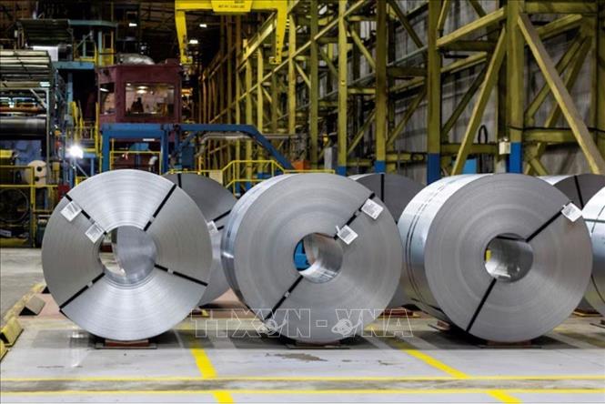 Ngày 30/5/2025, Tổng thống Mỹ Donald Trump cho biết ông sẽ tăng gấp đôi thuế nhập khẩu thép, lên thành 50%. Ông Trump tuyên bố: 