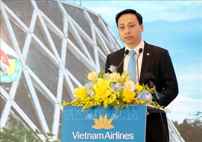 Ông Lê Chí Quân, Phó Giám đốc chi nhánh Việt Nam - Tổng công ty Hàng không Việt Nam, phát biểu tại sự kiện. Ảnh: Trung Kiên - TTXVN