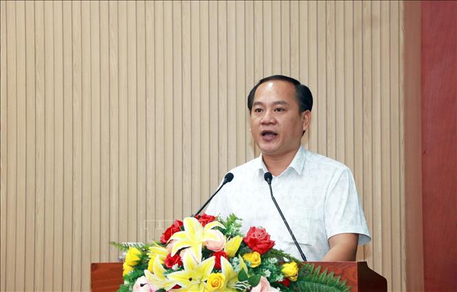 Phó Giám đốc Sở Văn hóa, Thể thao và Du lịch tỉnh Cà Mau Nguyễn Chí Công phát biểu tại Hội nghị. Ảnh: Huỳnh Anh - TTXVN