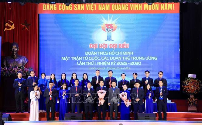 Ra mắt Ban Chấp hành Đoàn TNCS Hồ Chí Minh Mặt trận Tổ quốc, các đoàn thể Trung ương khoá I nhiệm kỳ 2025 - 2030. Ảnh: Tuấn Anh - TTXVN