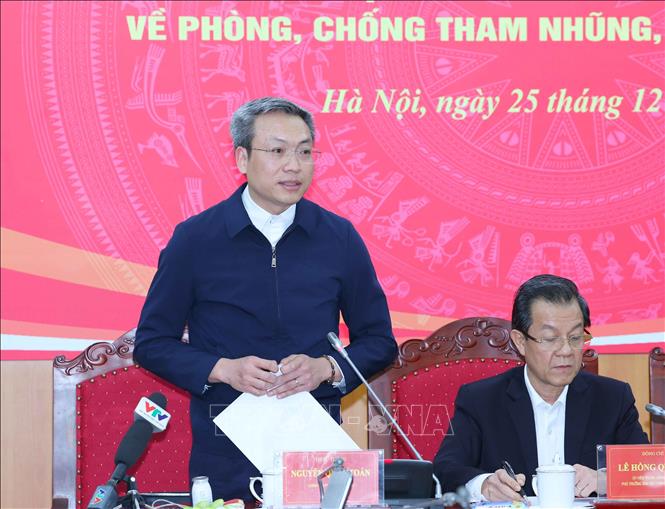 Thiếu tướng Nguyễn Quốc Toản, Chánh Văn phòng, Người phát ngôn Bộ Công an trả lời câu hỏi của phóng viên. Ảnh: Phương Hoa - TTXVN