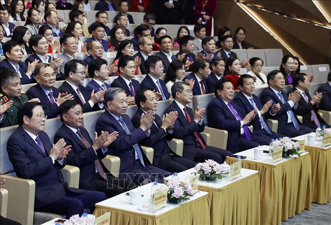 Tổng Bí thư Tô Lâm và các đại biểu dự Chương trình 