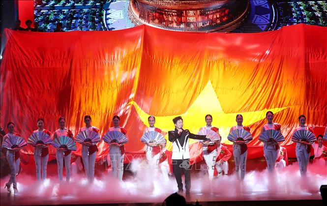 Tiết mục nghệ thuật biểu diễn trong chương trình. Ảnh: Phương Hoa - TTXVN