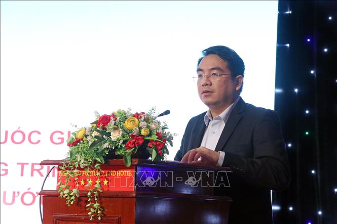 Ông Trần Hoài Anh, Phó Cục trưởng Cục Kết cấu Hạ tầng Xây dựng (Bộ Xây dựng), phát biểu tại Hội thảo. Ảnh: Trung Kiên - TTXVN