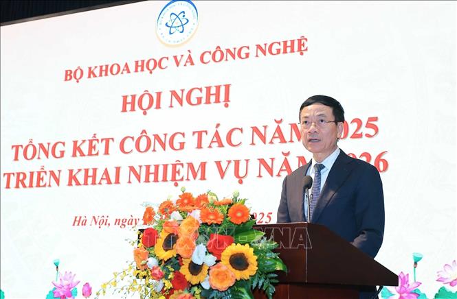 Bộ trưởng Bộ Khoa học và Công nghệ Nguyễn Mạnh Hùng phát biểu khai mạc. Ảnh: Hoàng Hiếu - TTXVN