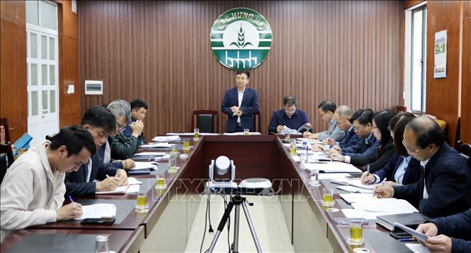 Quang cảnh cuộc họp thống nhất kế hoạch phục vụ sản xuất vụ Đông Xuân 2025 – 2026. Ảnh: Mạnh Tú - TTXVN
