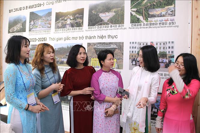 Các học viên tham gia tập huấn. Ảnh Khánh Vân - TTXVN tại Hàn Quốc