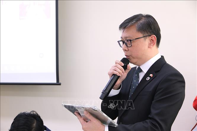 Ông Đào Tuấn Hùng, Chủ tịch Tổng hội người Việt tại Hàn Quốc phát biểu khai mạc khóa tập huấn. Ảnh Khánh Vân - TTXVN tại Hàn Quốc