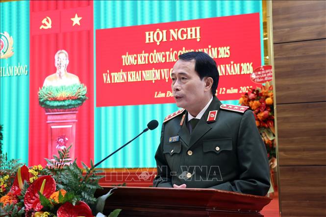 Thượng tướng, Thứ trưởng Bộ Công an Lê Quốc Hùng phát biểu chỉ đạo. Ảnh: Chu Quốc Hùng - TTXVN
