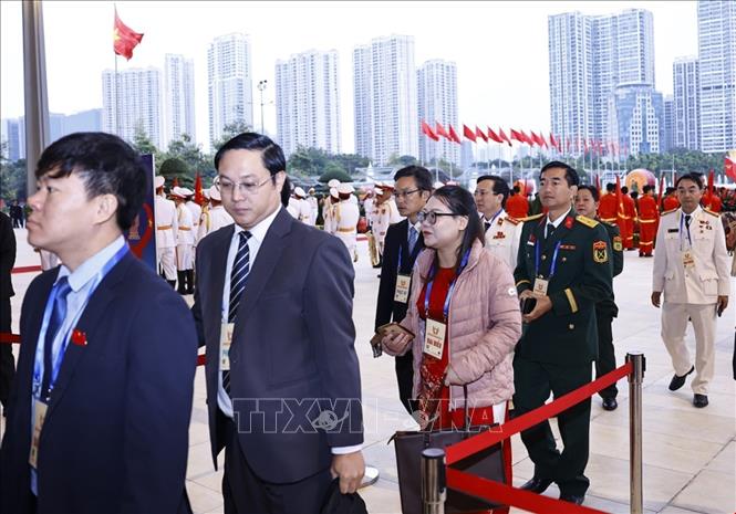 Cac đại biểu đến dự Đại hội Thi đua yêu nước toàn quốc lần thứ XI. Ảnh: Doãn Tấn - TTXVN