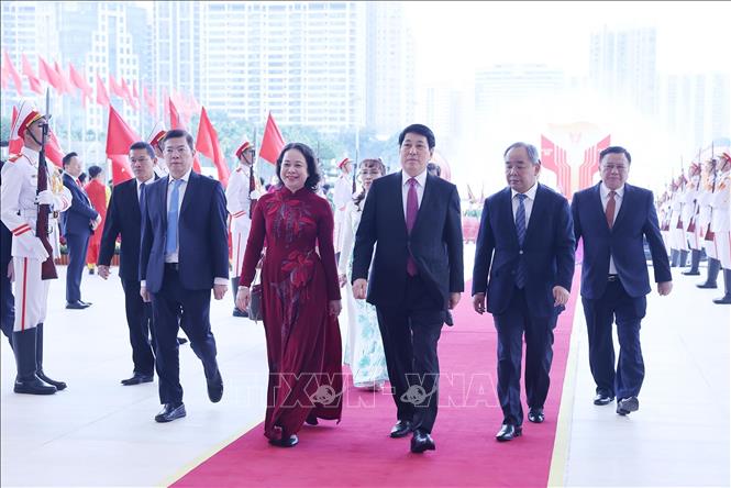 Chủ tịch nước Lương Cường và Phó Chủ tịch nước Võ Thị Ánh Xuân dự Đại hội Thi đua yêu nước toàn quốc lần thứ XI. Ảnh: Lâm Khánh - TTXVN