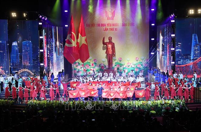 Chương trình văn nghệ chào mừng Đại hội. Ảnh: Lâm Khánh - TTXVN
