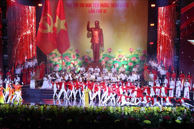 Chương trình biểu diễn nghệ thuật tại Đại hội Thi đua yêu nước toàn quốc lần thứ XI. Ảnh: Văn Điệp - TTXVN