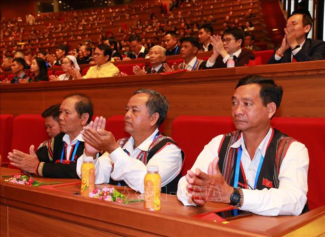 Đồng bào các dân tộc thiểu số dự đại hội. Ảnh: Trọng Đức - TTXVN