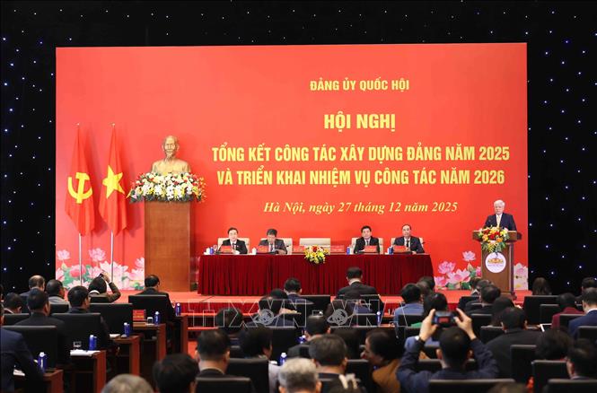 Đồng chí Đỗ Văn Chiến, Ủy viên Bộ Chính trị, Phó Bí thư Đảng ủy Quốc hội, Phó Chủ tịch Thường trực Quốc hội chủ trì hội nghị. Ảnh: An Đăng - TTXVN