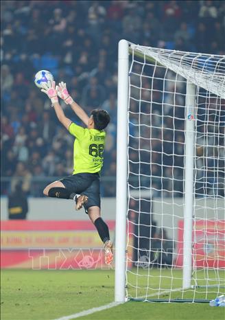 Trận đấu diễn ra kịch tính với 4 bàn thắng được ghi. Ảnh: Hoàng Hiếu - TTXVN