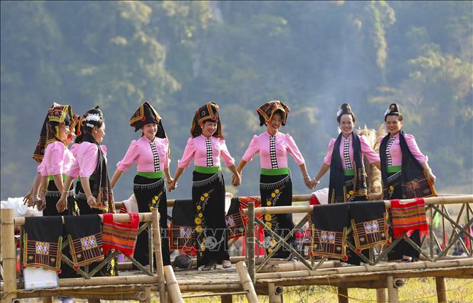 Thai women enjoy their 