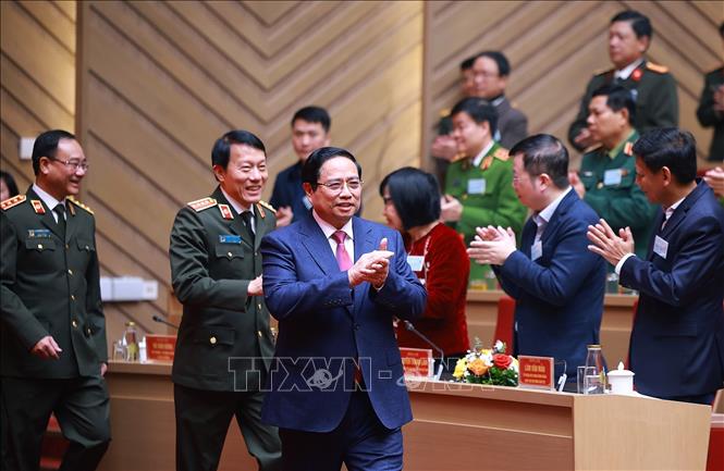 Thủ tướng Phạm Minh Chính đến dự hội nghị. Ảnh: Dương Giang-TTXVN 
