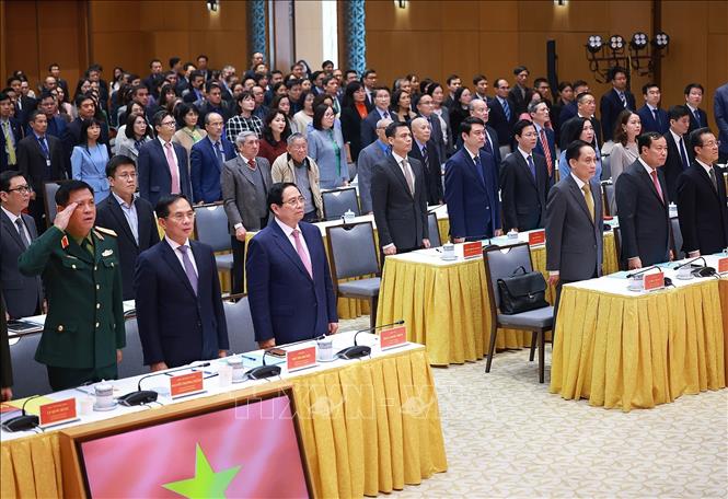 Thủ tướng Phạm Minh Chính và các đại biểu dự Hội nghị triển khai nhiệm vụ năm 2026 của ngành Ngoại giao. Ảnh: Dương Giang-TTXVN

