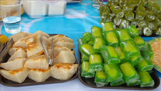 Đa dạng món bánh dân gian tại 