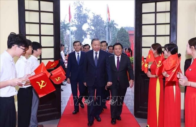 Tổng Bí thư Tô Lâm đến dự hội nghị. Ảnh: Văn Điệp – TTXVN