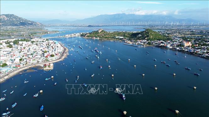 Một góc Đầm Nại (xã Ninh Hải, Khánh Hòa). Ảnh: Nguyễn Thành – TTXVN