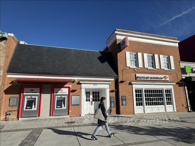 Một chi nhánh ngân hàng Bank of America nằm trên Đại lộ Connecticut ở Đông Bắc thủ đô Washington D.C. Ảnh: Đoàn Hùng - PV TTXVN tại Mỹ