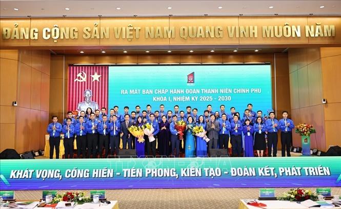 Ra mắt Ban chấp hành Đoàn thanh niên Chính phủ khóa I, nhiệm kỳ 2025 – 2030. Ảnh: Minh Đức – TTXVN