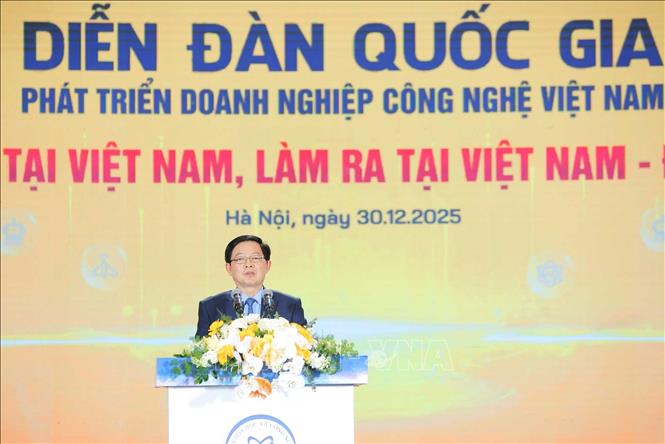 Phó Thủ tướng Hồ Quốc Dũng phát biểu tại Diễn đàn. Ảnh: Hoàng Hiếu - TTXVN