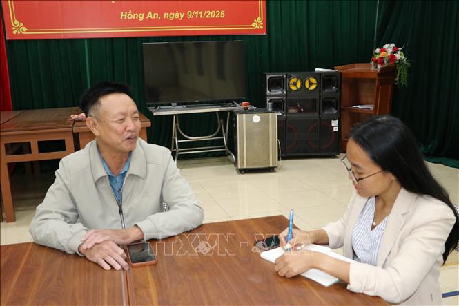 Ông Lâm Hồng Diễn trả lời phỏng vấn của phóng viên TTXVN. Ảnh: TTXVN