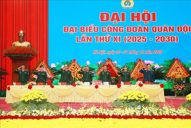 Đoàn Chủ tịch điều hành đại hội. Ảnh: Trọng Đức - TTXVN