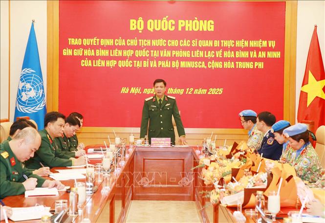 Thượng tướng Nguyễn Trường Thắng phát biểu tại buổi lễ. Ảnh: Trọng Đức - TTXVN