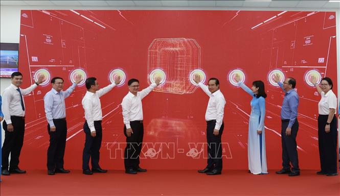 The People’s Committee of Ho Chi Minh City holds a ceremony on December 31 to make debut its Public Administrative Service Centre. VNA Photo: Xuân Anh