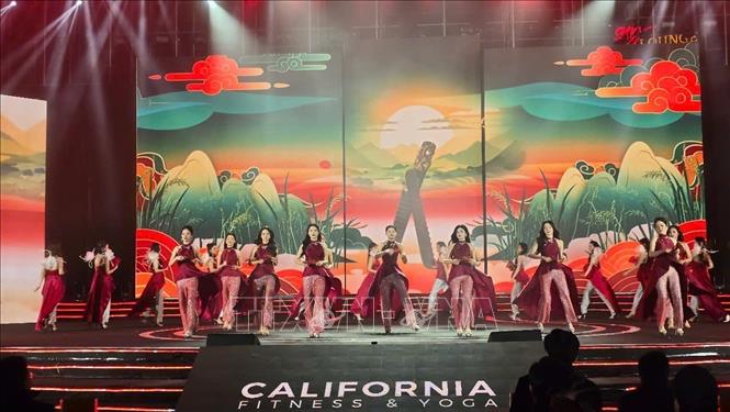 Các thi sinh Vòng Chung khảo toàn quốc Hoa hậu Du lịch Việt Nam 2026. Ảnh: Hương Thu TTXVN