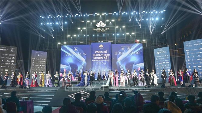 Ban Tổ chức đã lựa chọn được 25 thí sinh xuất sắc nhất bước vào Vòng Chung kết Hoa hậu Du lịch Việt Nam. Ảnh: Hương Thu TTXVN