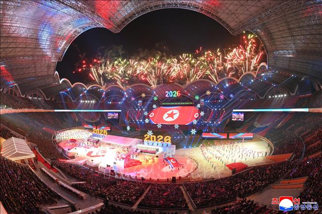Chương trình biểu diễn nghệ thuật chào mừng năm mới 2026 tại Bình Nhưỡng, Triều Tiên. Ảnh: KCNA/TTXVN
