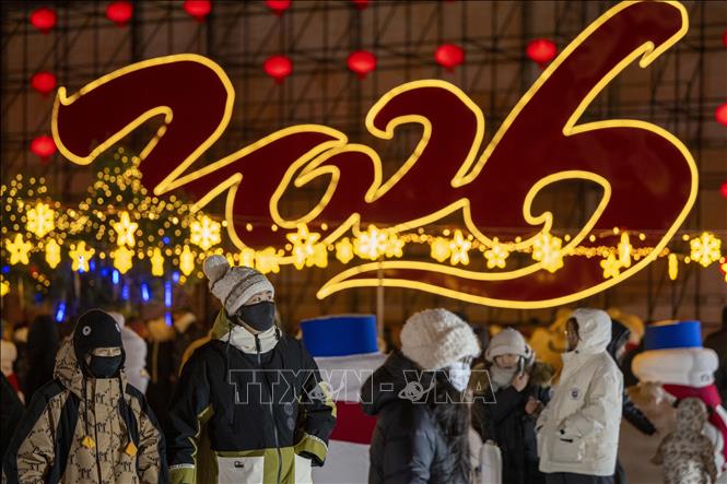 Không khí đón chào năm mới 2026 tại Hắc Long Giang, Trung Quốc. Ảnh: THX/TTXVN