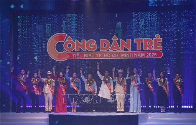 Các gương công dân trẻ tiêu biểu Thành phố Hồ Chí Minh năm 2025. Ảnh: Thu Hương - TTXVN