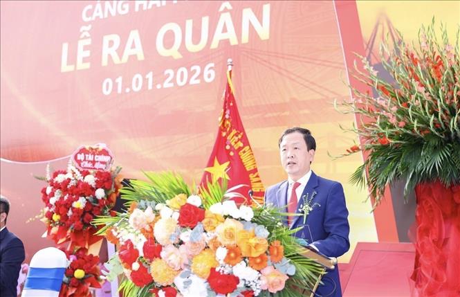 Ông Phạm Hồng Minh, Bí thư Đảng ủy, Chủ tịch HĐQT Công ty cổ phần Cảng Hải Phòng phát biểu. Ảnh: Minh Huệ - TTXVN