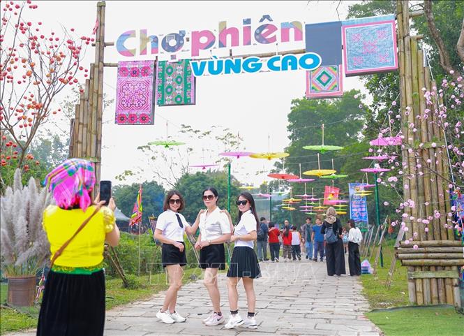 Nhiều du khách chọn 