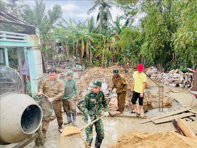 Military force takes part in the campaign in Dak Lak province. VNA/Photo by courtesy