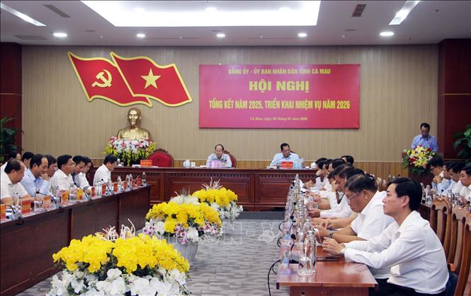 Lãnh đạo các Sở ngành phát biểu thảo luận tại hội nghị. Ảnh Trung Hiếu. TTXVN