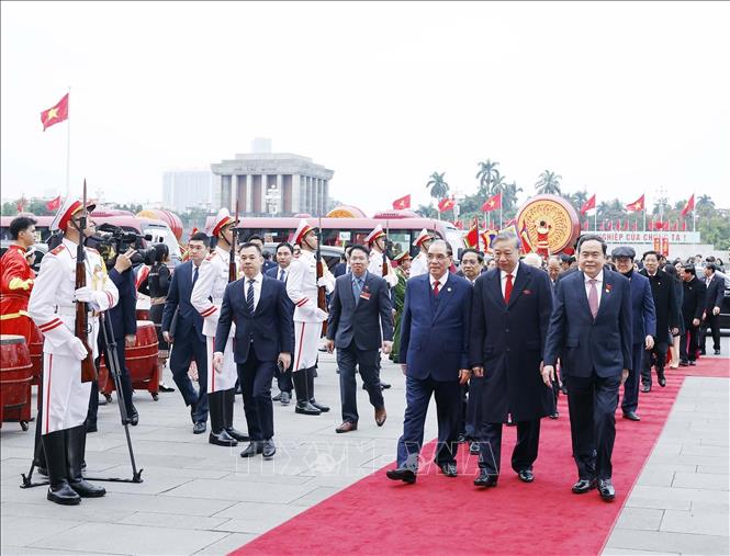 Tổng Bí thư Tô Lâm, các đồng chí lãnh đạo, nguyên lãnh đạo Đảng, Nhà nước dự Lễ kỷ niệm. Ảnh: Thống Nhất – TTXVN
