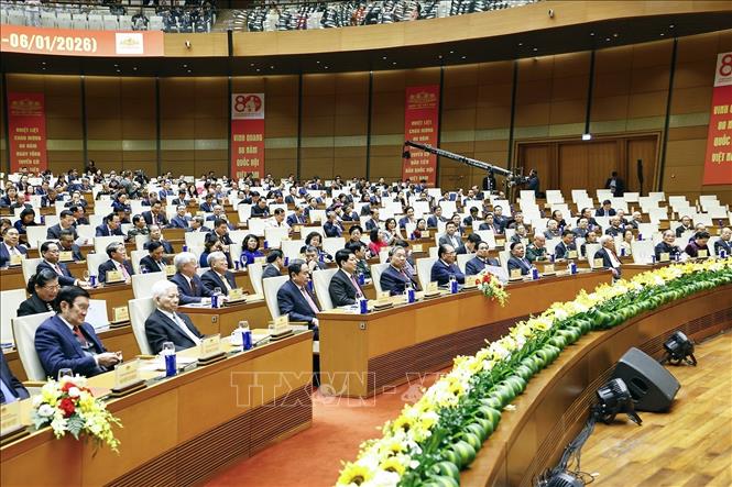 Tổng Bí thư Tô Lâm và các đồng chí lãnh đạo, nguyên lãnh đạo Đảng, Nhà nước và đại biểu dự Lễ kỷ niệm. Ảnh: Doãn Tấn - TTXVN