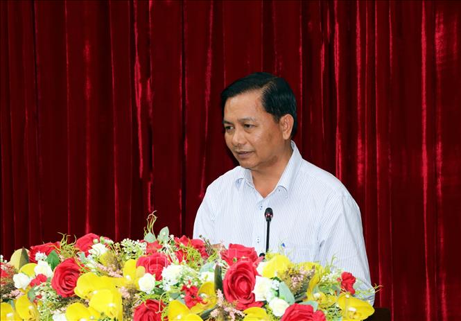 Ông Trần Văn Lâu, Bí thư Tỉnh ủy Vĩnh Long phát biểu tại hội nghị. Ảnh: Phạm Minh Tuấn-TTXVN.