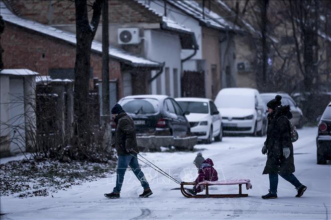 Tuyết phủ trắng xóa tại Budapest, Hungary ngày 5/1/2025. Ảnh: THX/TTXVN